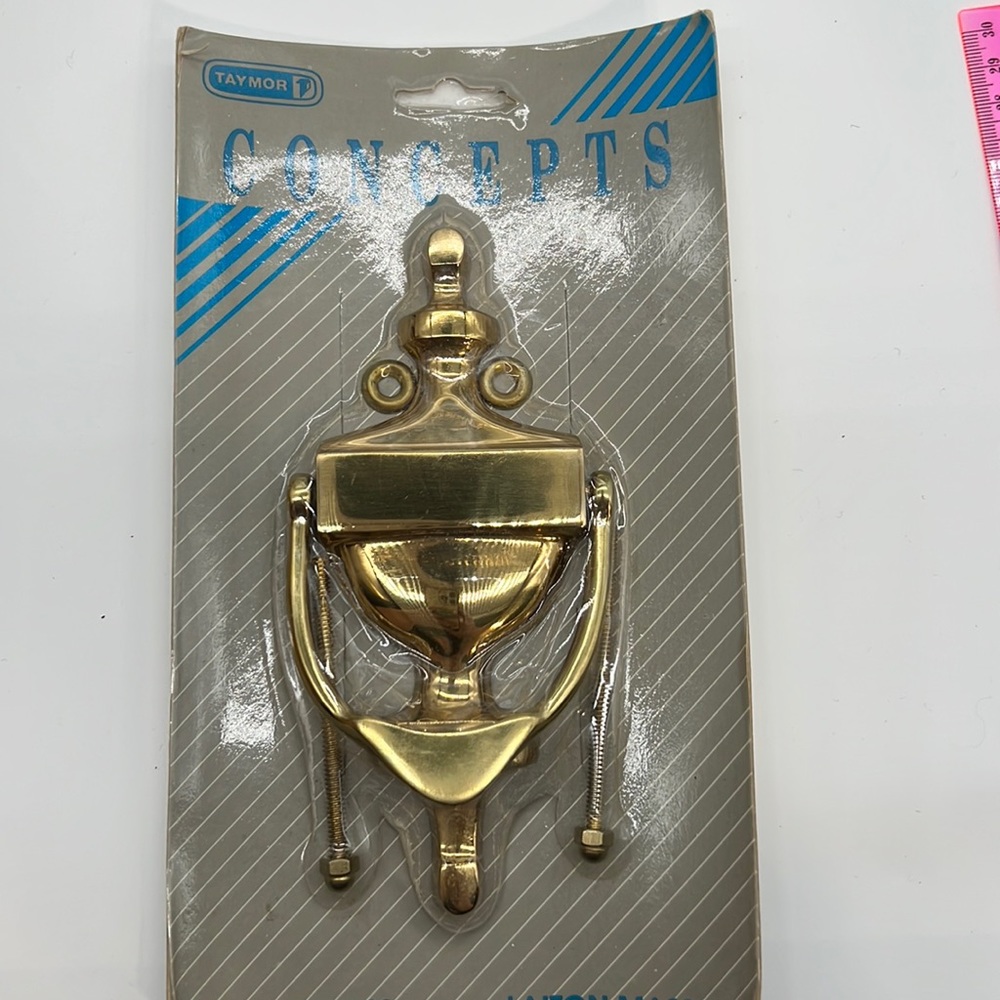 Vintage Taylor concepts solid brass new in package Victorian door knocker